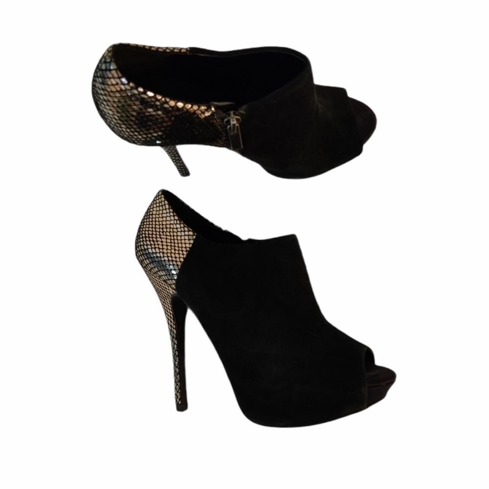Aldo black pumps platform heels with golden details preppy evening cocktail